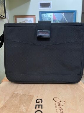 Tumi pre owned Black Laptop Sleeve Case